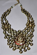 Picture of A very attractive Kundan Polki Necklace