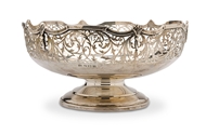 Picture of A silver bowl