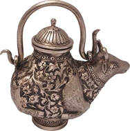 Picture of AN INDIAN SILVER CEREMONIAL WAT ER CONTAINER (KAMANDAL)