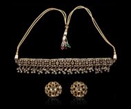 Picture of DIAMOND GALPATIYA (CHOKER NECKLACE) WITH PAIR OF EARRINGS